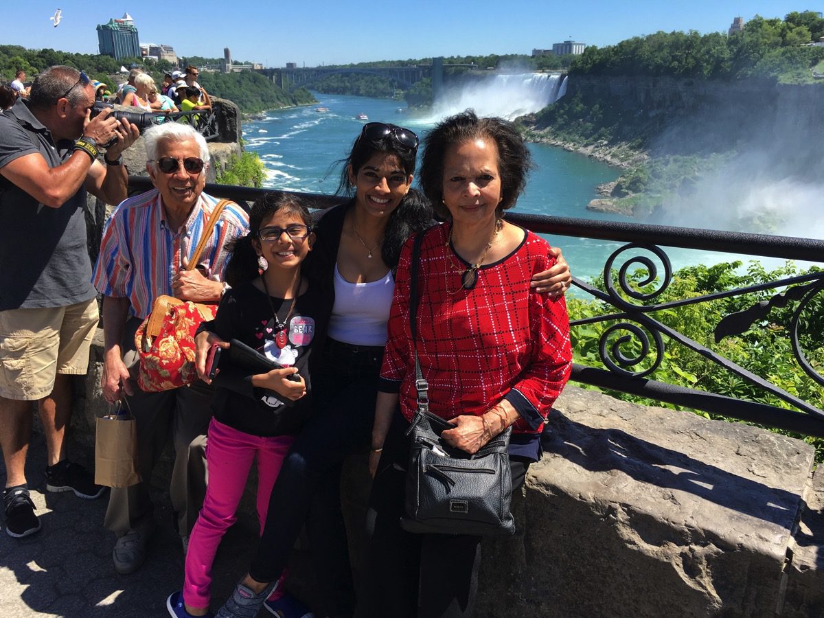 fam_niagra_falls_1200px