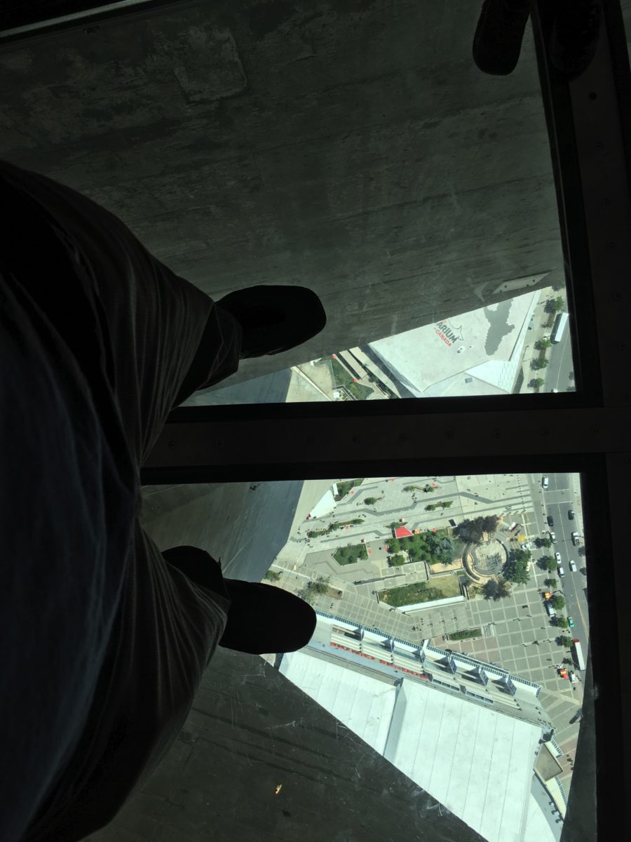 lookingdown_CNtower_1200px