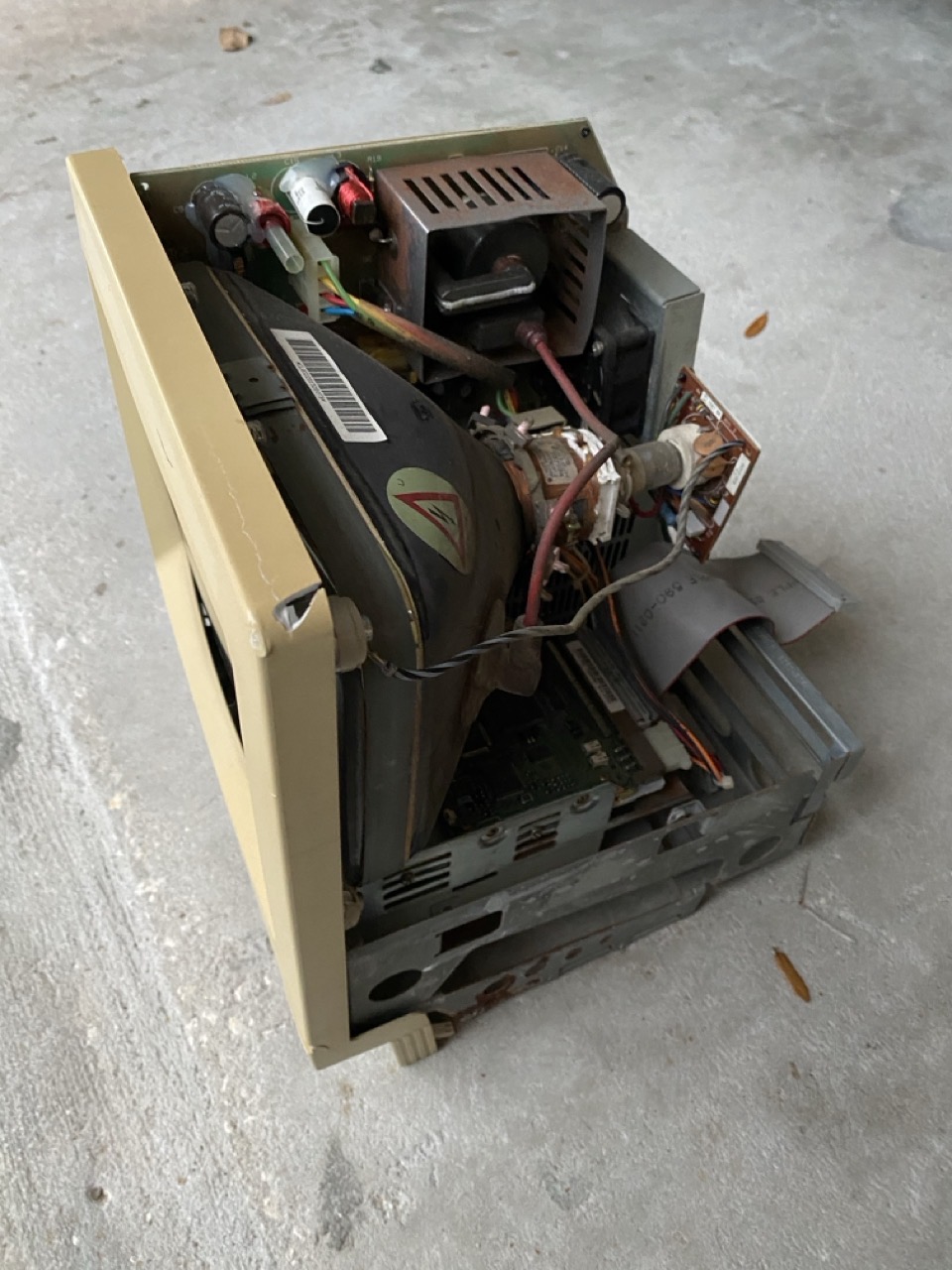 An eyesore sideview SE30box.