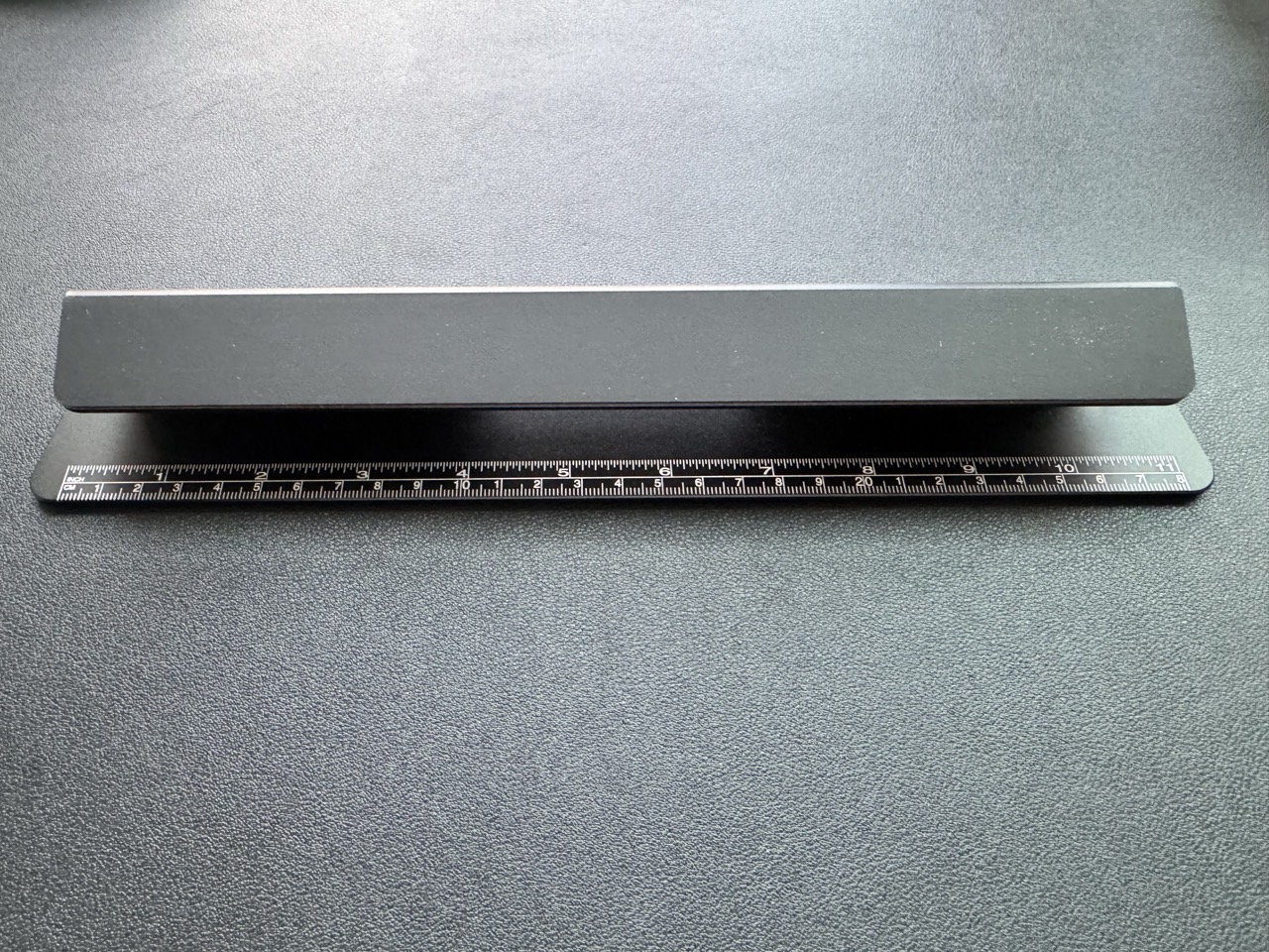 Psitek laptop wedge.